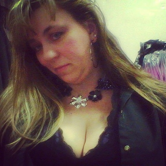 Meet your Posher, Jerry - Picture 2 of 7